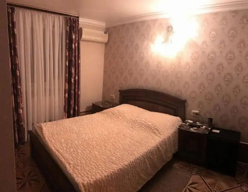 ГОСТЕВОЙ ДОМ ЕСЕНИЯ