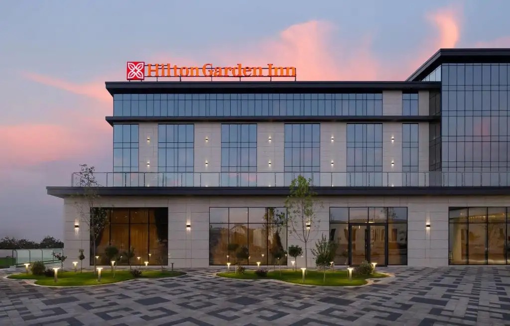 HILTON GARDEN INN