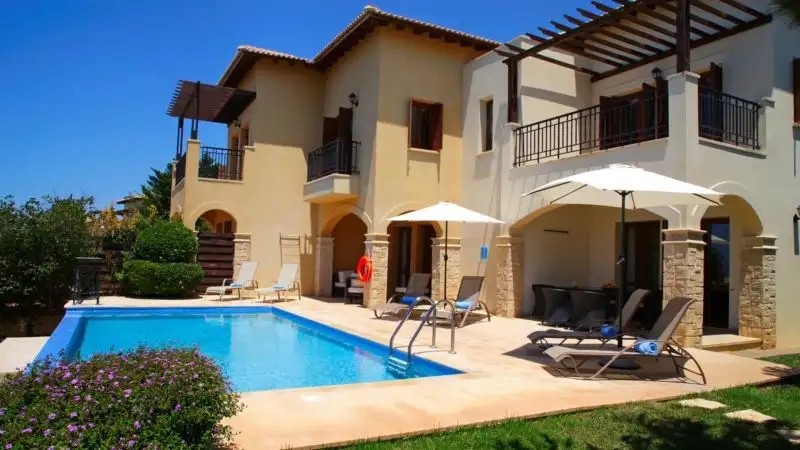 APHRODITE HILLS HOLIDAY RESIDENCES