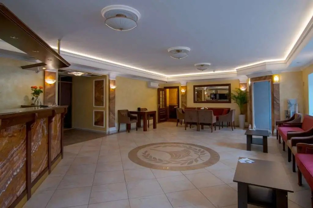 VERONA HOTEL (ВЕРОНА)