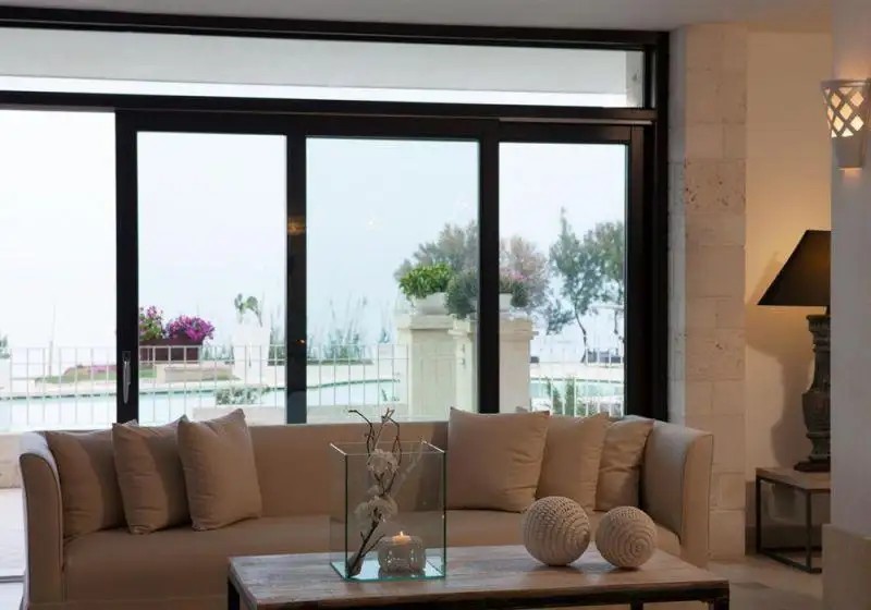 CANNE BIANCHE BEACH HOTEL & SPA