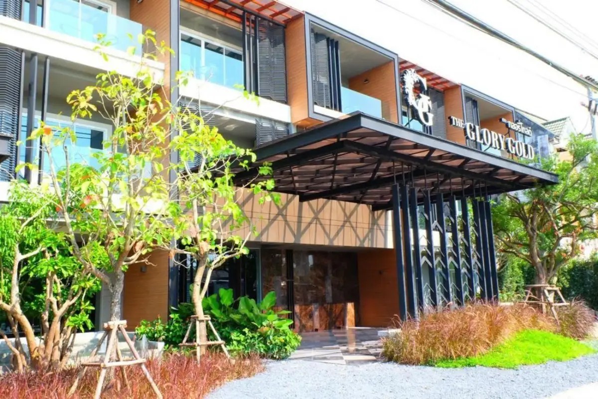 THE GLORY GOLD BOUTIQUE HOTEL