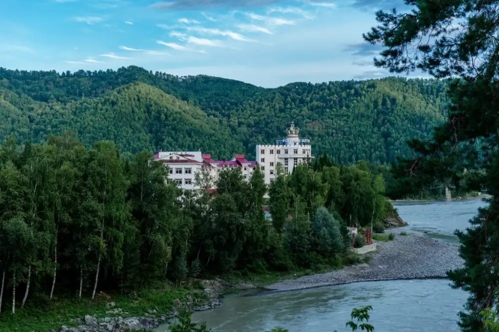 КОРОНА АЛТАЯ