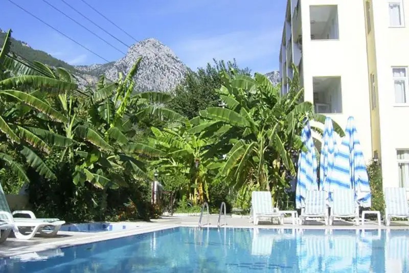 YELLOW STARS HOTEL
