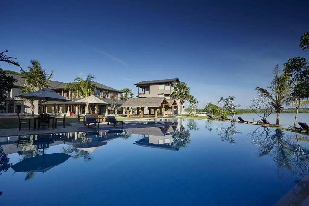 AMARANTHE BAY RESORT