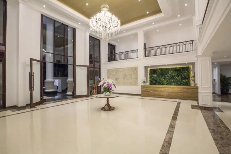 GRAND PALACE SANUR