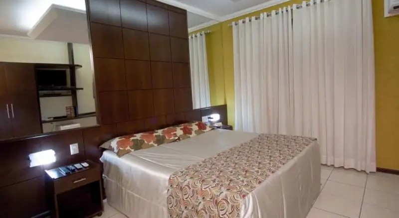 BRISTOL EXCELER PLAZA