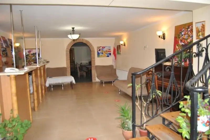 GALAVNIS KARI HOTEL