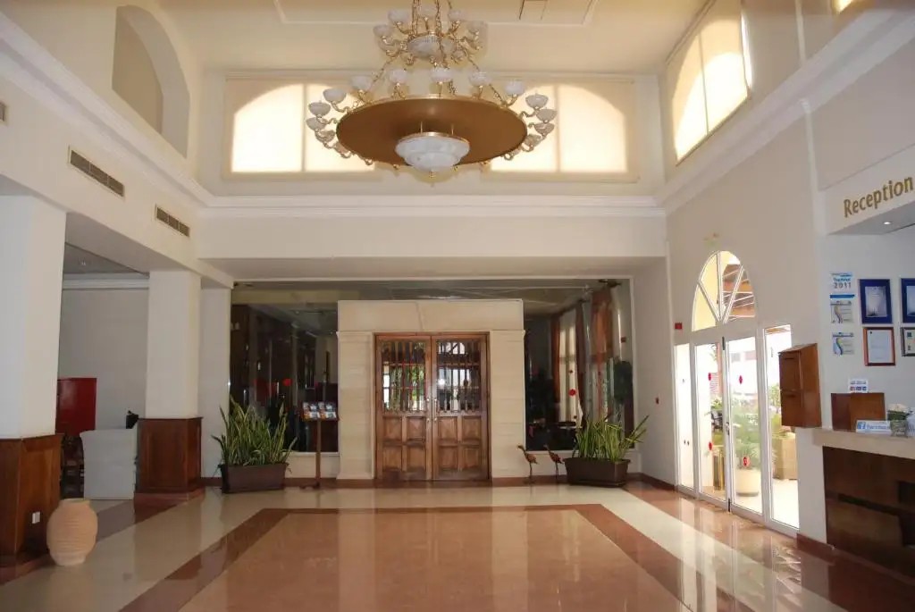 AKTEA BEACH VILLAGE APT