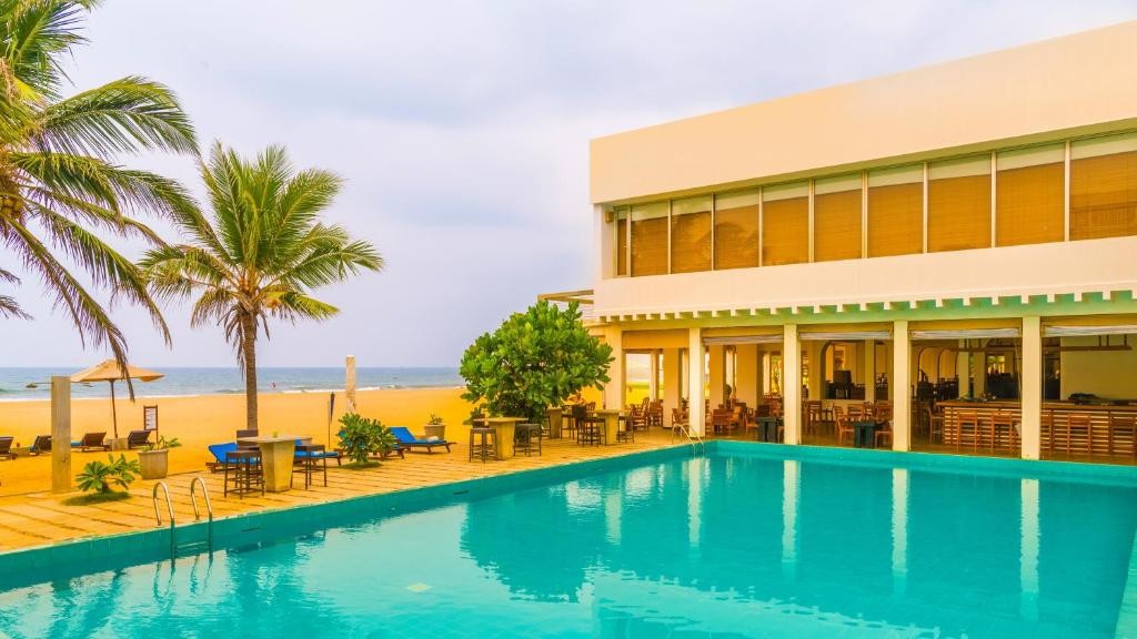 JETWING SEA (EX. SEASHELLS HOTEL)