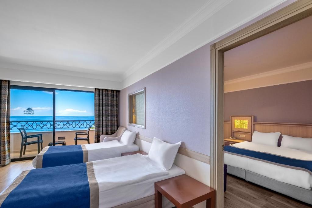 UTOPIA WORLD HOTEL