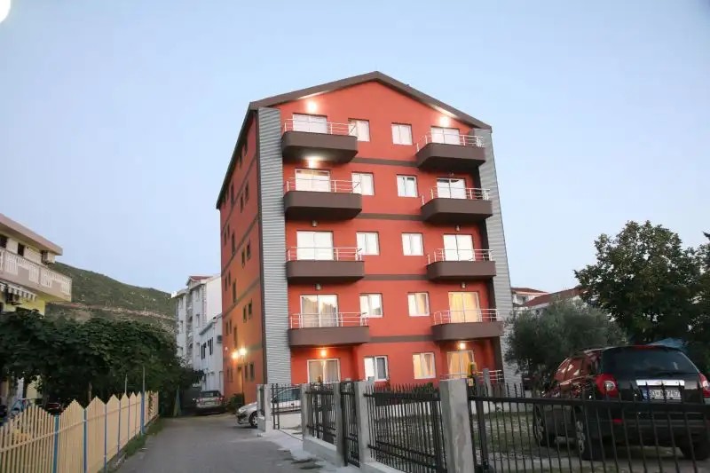 ELENA & MARKO APARTMENTS