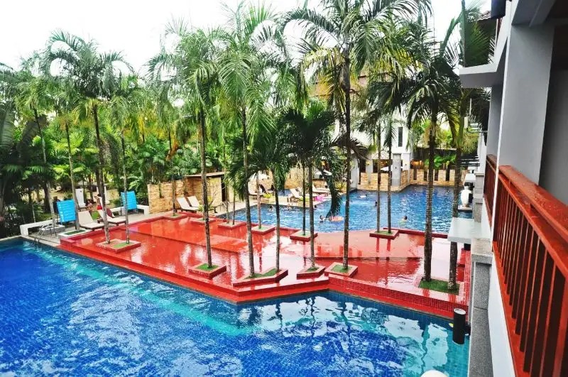 LANTA SAND RESORT & SPA
