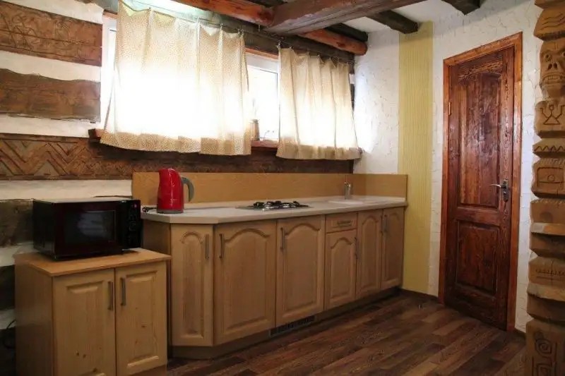 INDIAN HOUSE (ИНДИАН ХАУС)