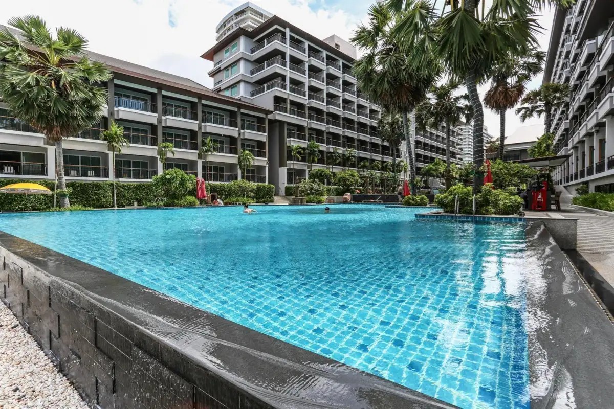 WELCOME WORLD BEACHFRONT RESORT (EX. WELCOME WORLD BEACH RESORT & SPA)