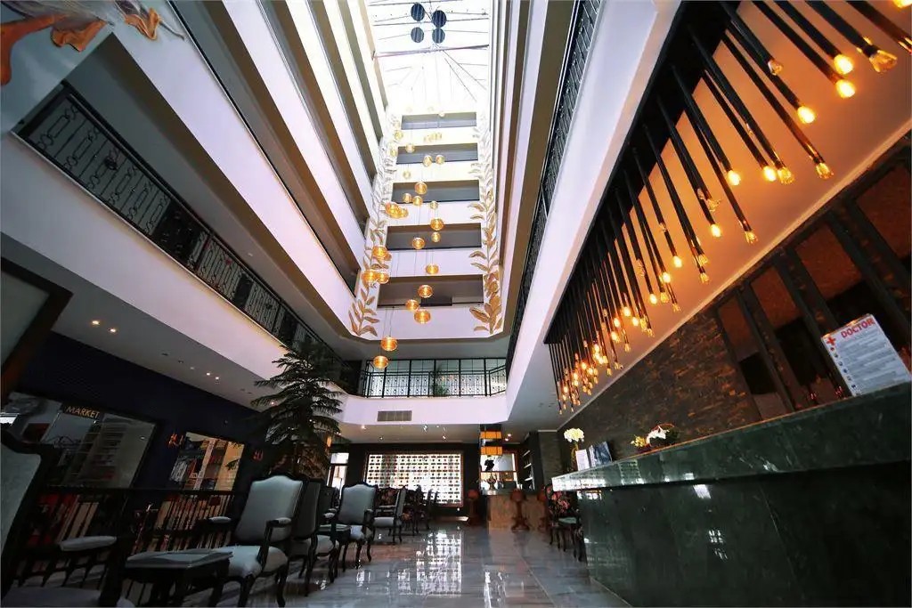 SEY BEACH HOTEL & SPA