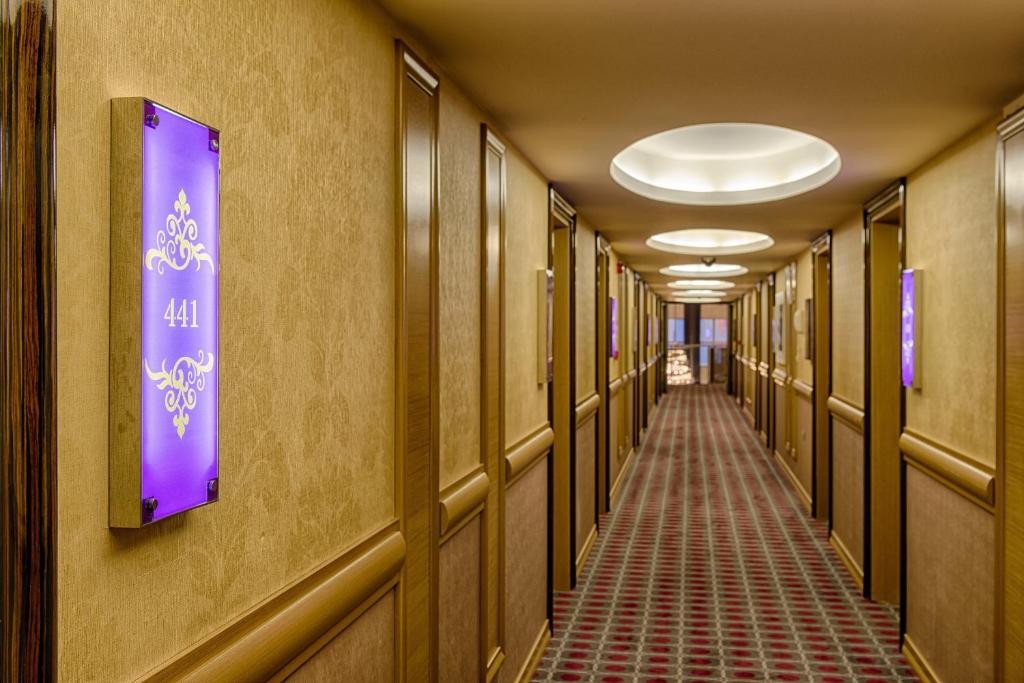 GOLDEN ROCK BEACH HOTEL