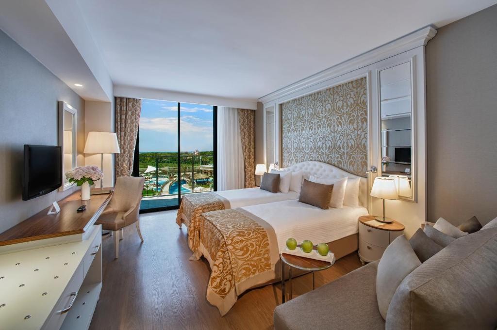 ASKA LARA RESORT & SPA