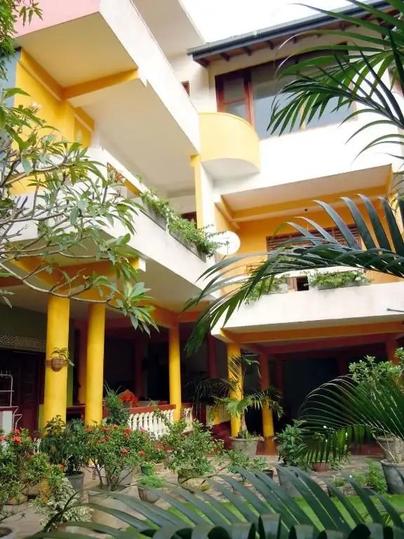 VILLA WATUNA