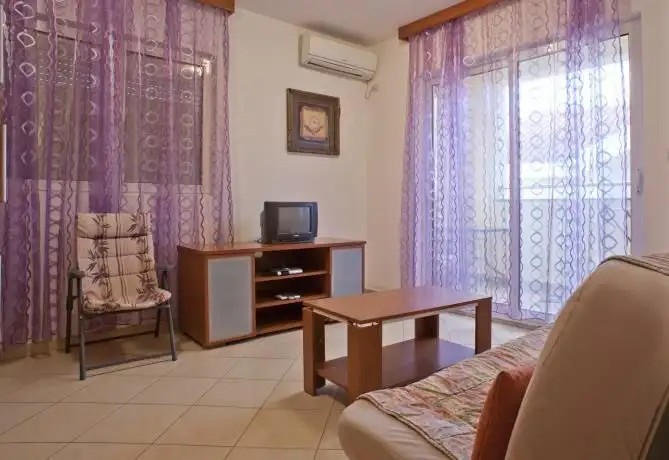 JOVAN APARTMENTS