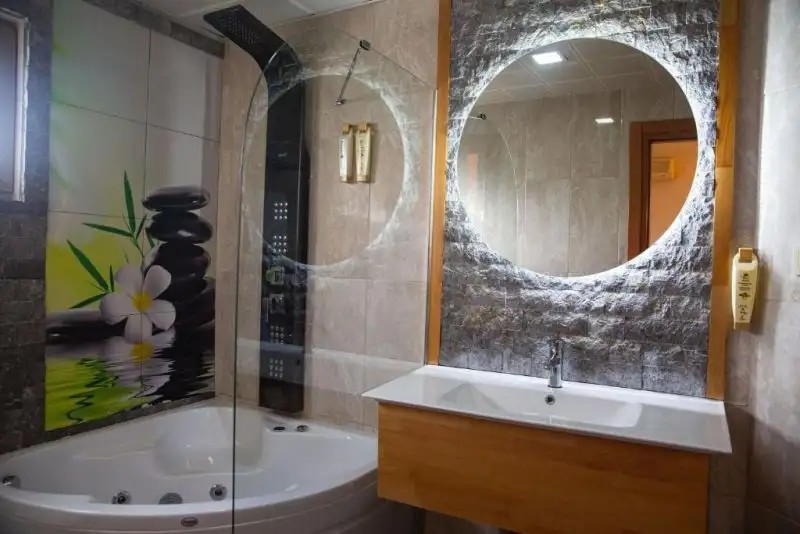 EMIRTIMES HOTEL KADIKOY