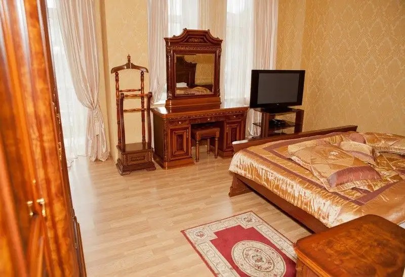 АТРИУМ ВИКТОРИЯ