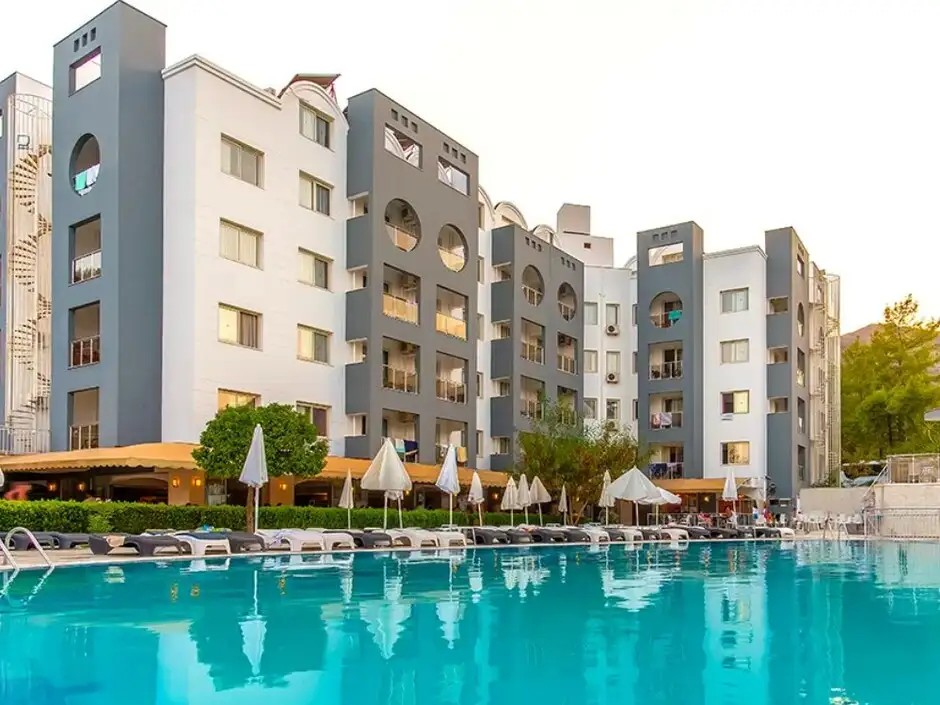 CAPRICE BEACH (EX. LUNA BEACH DELUXE)
