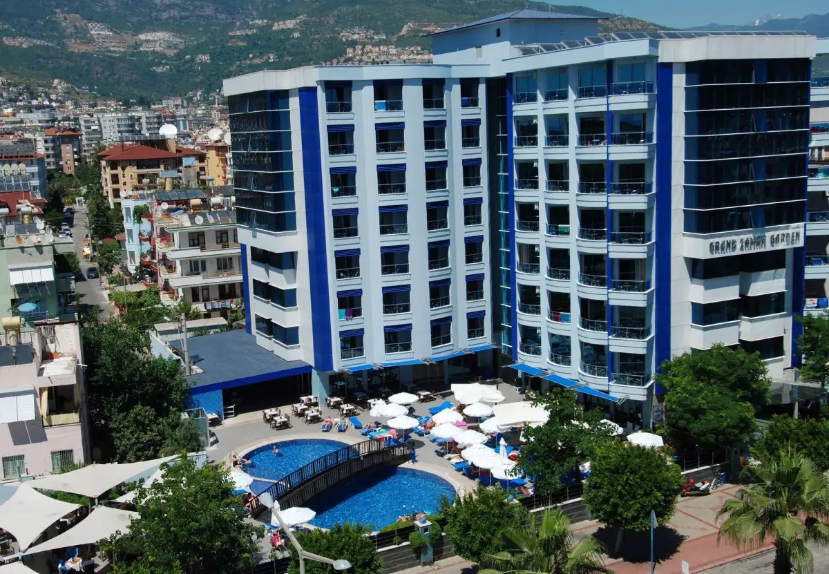 GRAND ZAMAN GARDEN