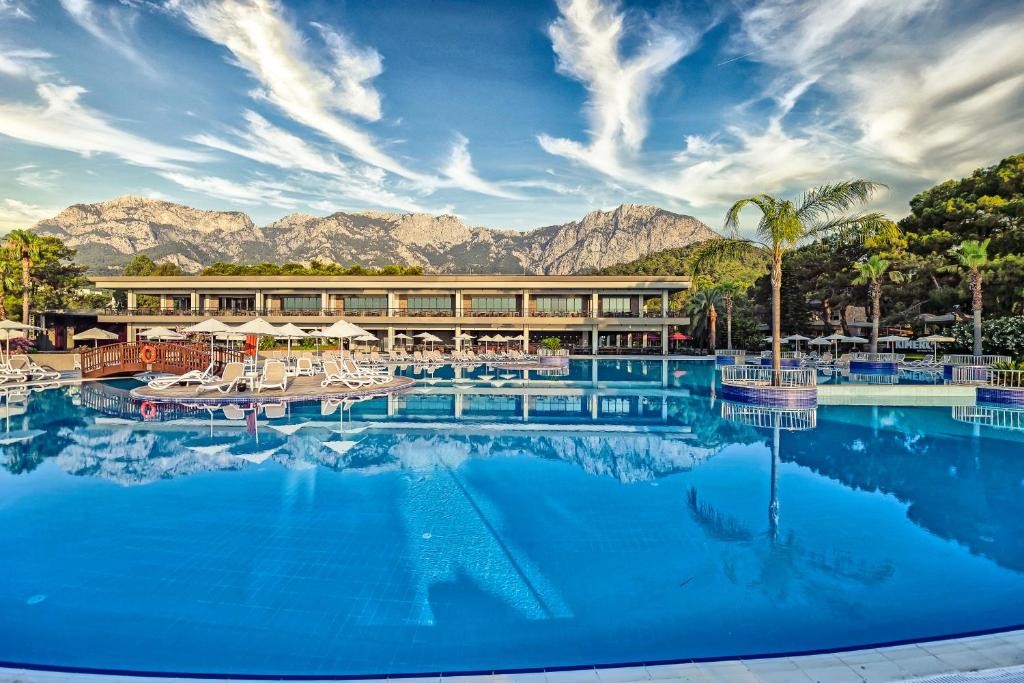 KIMEROS PARK HOLIDAY VILLAGE