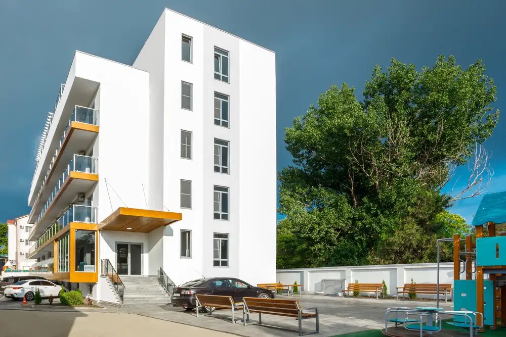 AMFORA RESORT & BEACH HOTEL (АМФОРА)