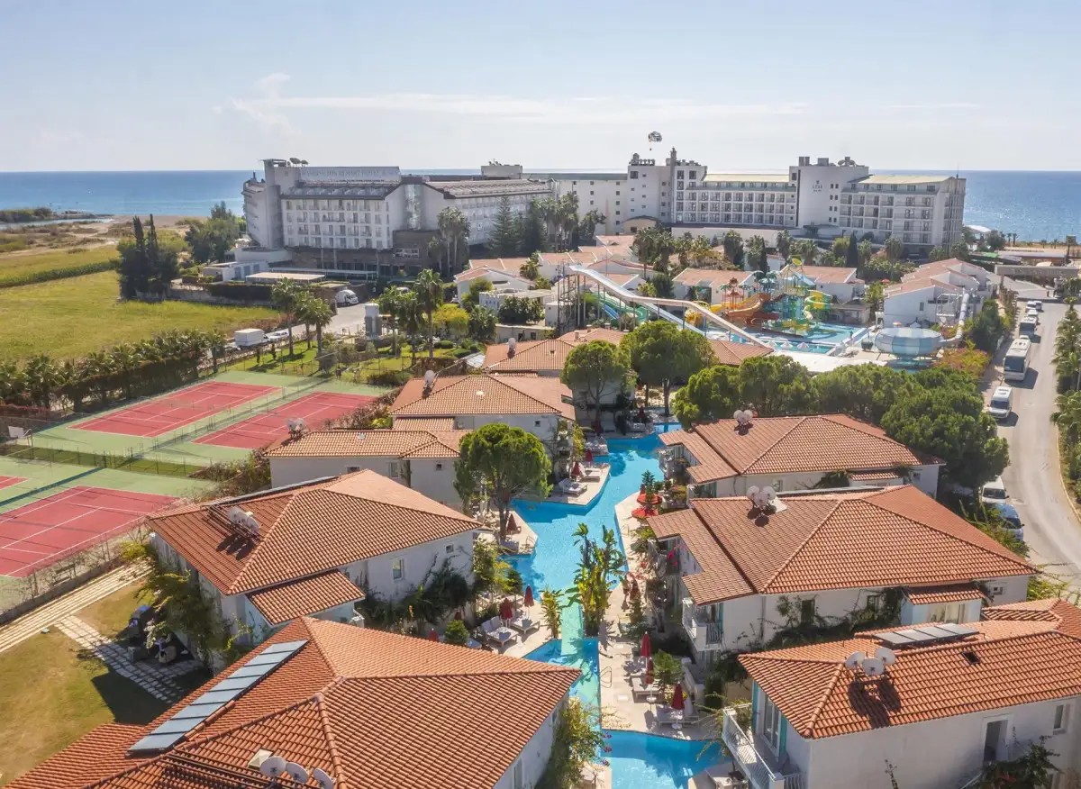 SELECTUM FAMILY COMFORT SIDE (EX. LYRA RESORT HOTEL)