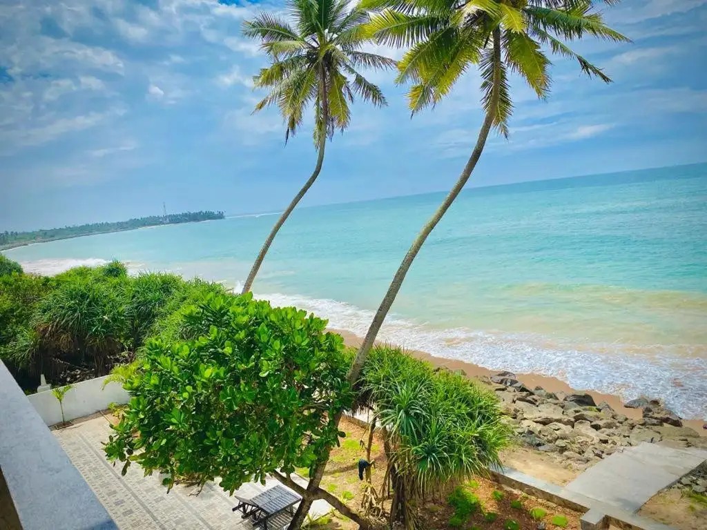 SEVENRA GRAND BEACH HOTEL