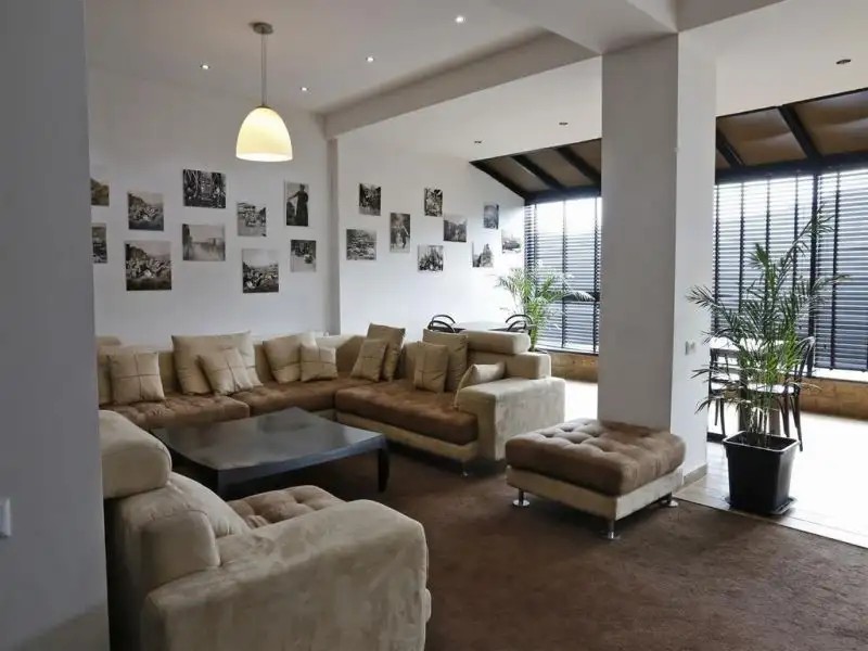 CLUB-2100