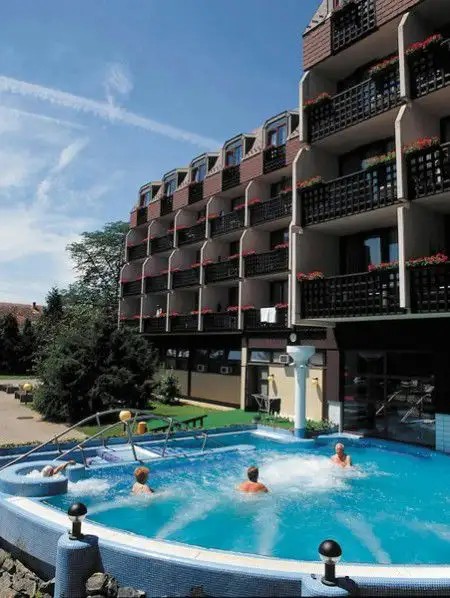 ENSANA THERMAL SARVAR (EX. DANUBIUS HEALTH SPA RESORT)