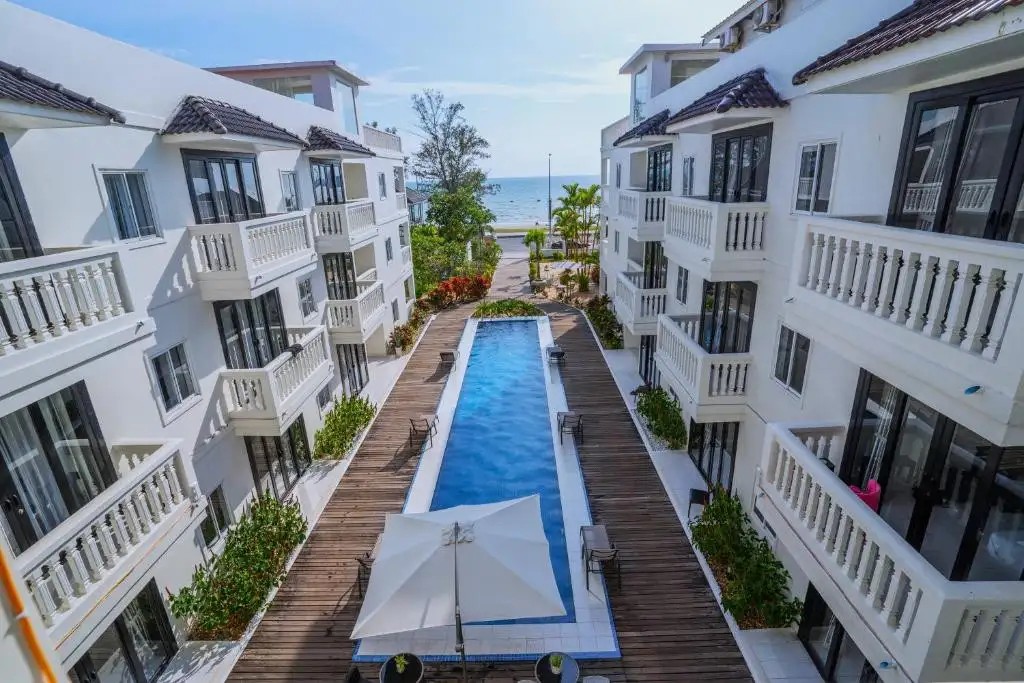 MARY BEACH HOTEL & RESORT