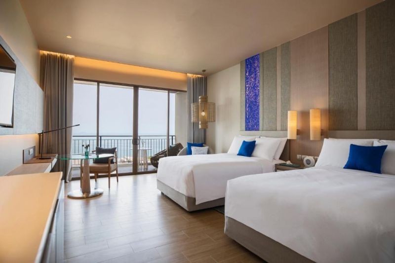 guest room balcony sea view