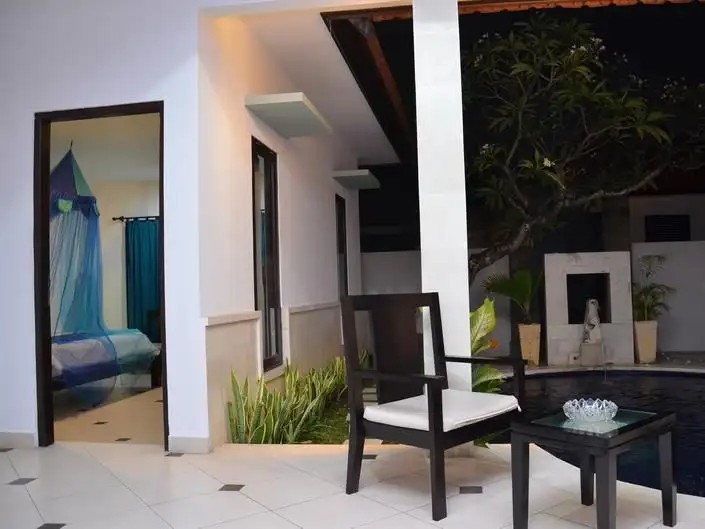 LAKE GRACE VILLA