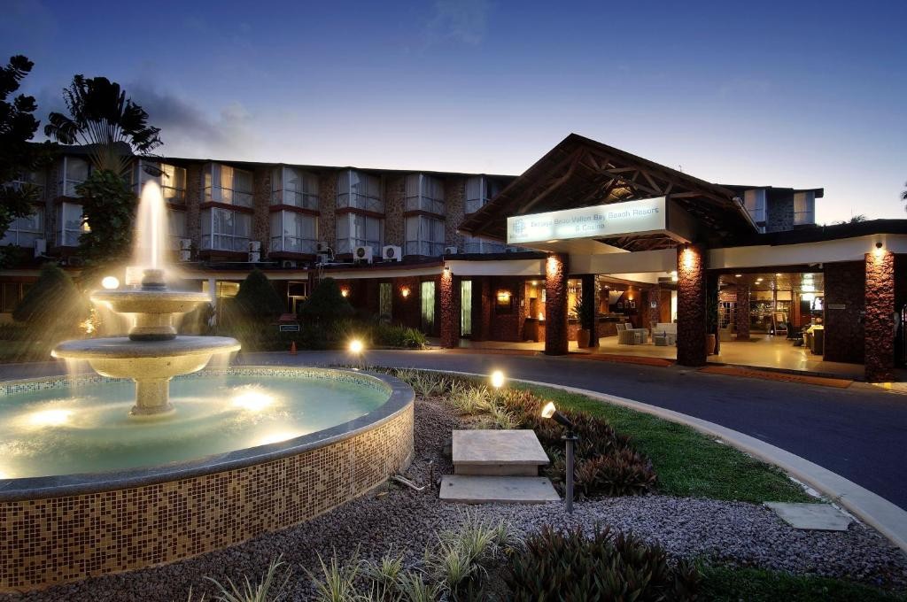 BERJAYA BEAU VALLON BAY RESORT & CASINO