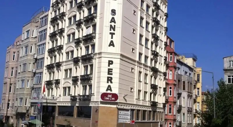 SANTA PERA