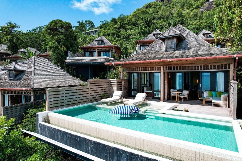 HILTON SEYCHELLES NORTHOLME RESORT & SPA