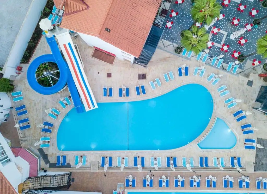 ARMAS BELLA SUN (EX. CLUB BELLA SUN HOTEL & SPA)