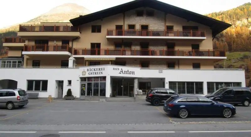 HAUS ANTON APT