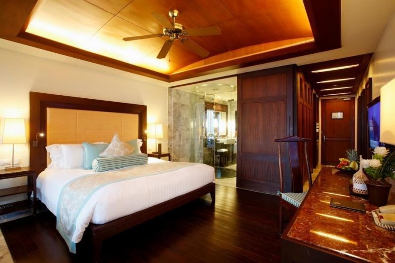 deluxe spa ocean view