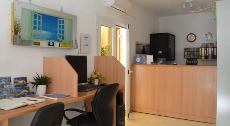 KONSTANTINA APARTMENTS