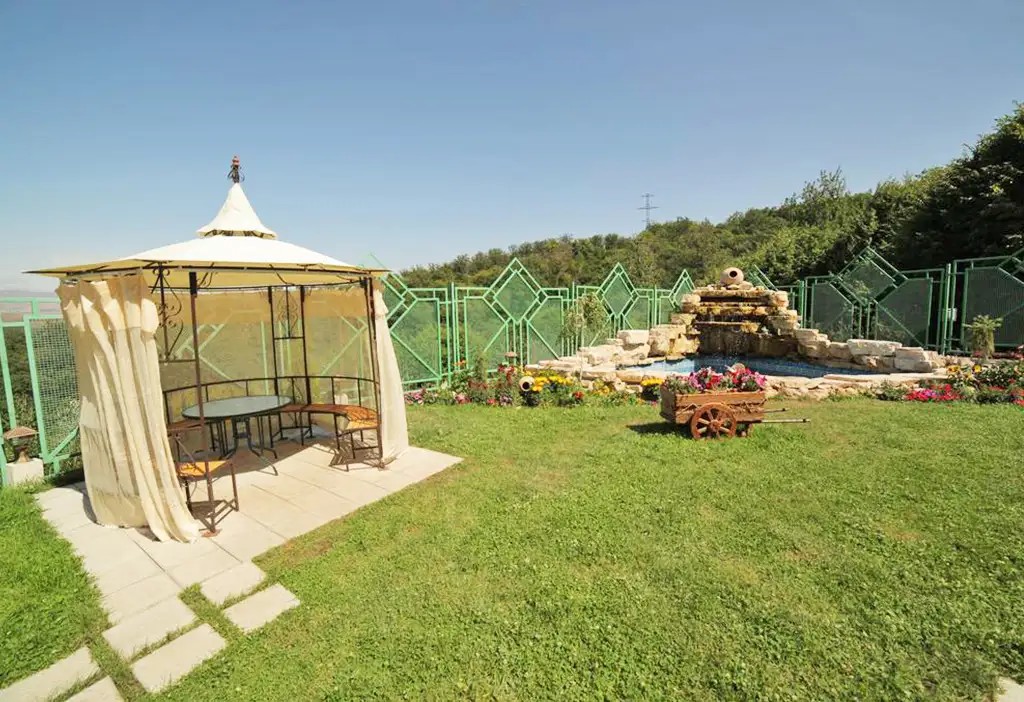 MULTI REST HOUSE