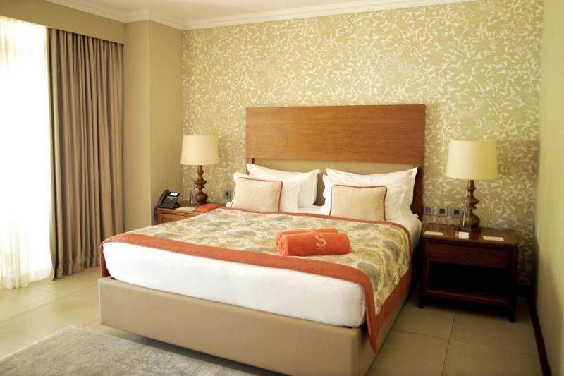 exclusive suite
