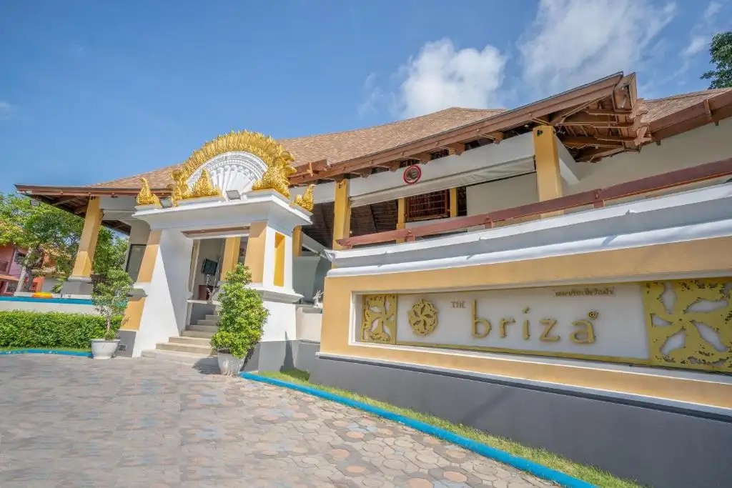 THE BRIZA BEACH RESORT & SPA