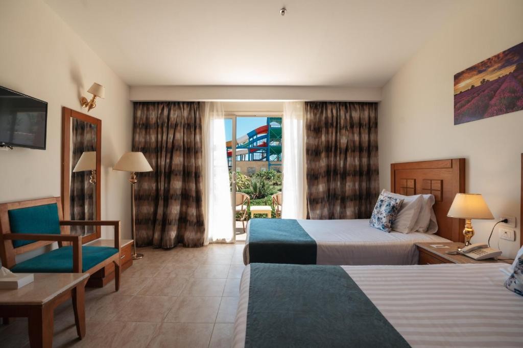 SUNRISE SERANO AQUA PARK RESORT (EX. SUNRISE RIVIERA AQUA PARK)