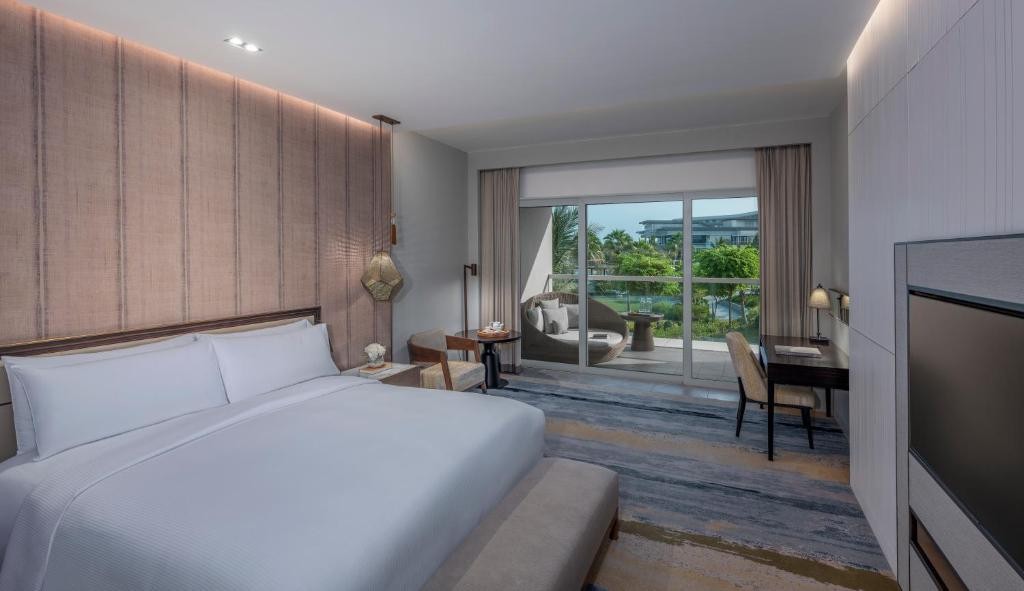 INTERCONTINENTAL RAS AL KHAIMAH MINA AL ARAB RESORT & SPA