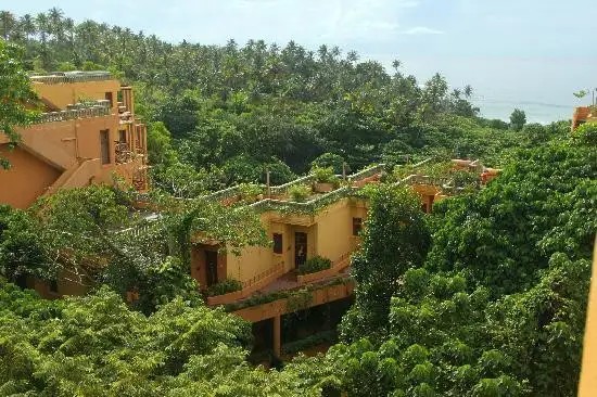 BARBERYN BEACH AYURVEDA RESORT